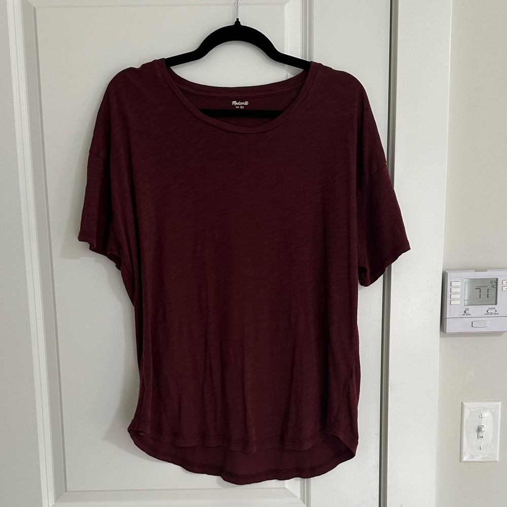 Madewell Relaxed Crewneck Short Sleeve Tee in Deep Wine